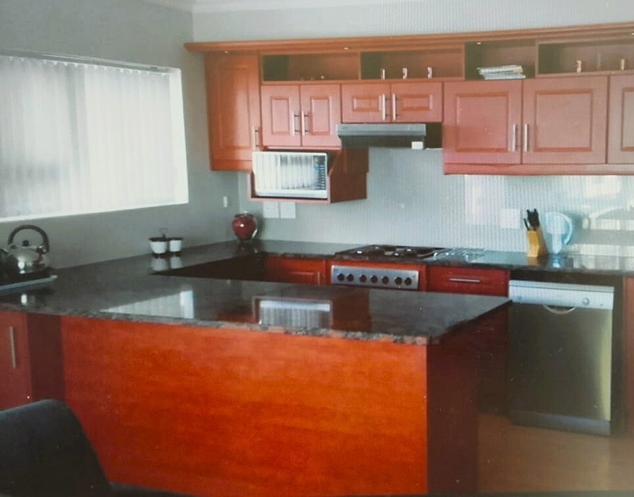 To Let 2 Bedroom Property for Rent in Strand Central Western Cape